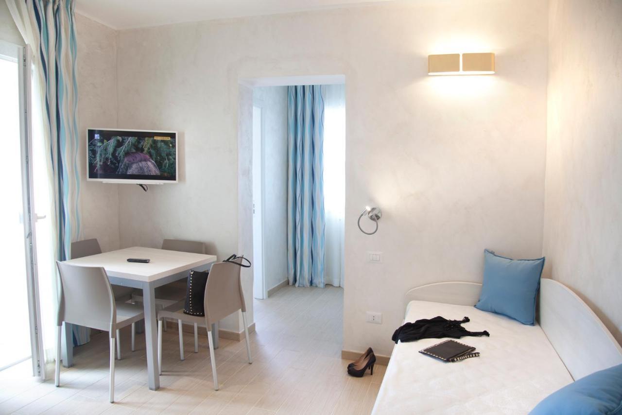 Marina Beach Aparthotel Римини Экстерьер фото